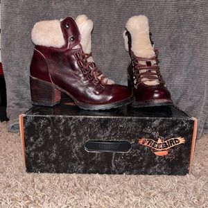 Freebird Norway wine sz 8